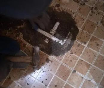 宝鸡市卫生间漏水维修公司为您分享下卫生间渗水如何处理及注意事项