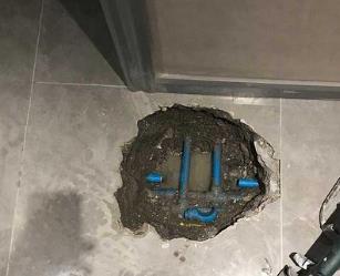 宝鸡市阳台漏水维修公司分享下暖气管道漏水的原因有哪些